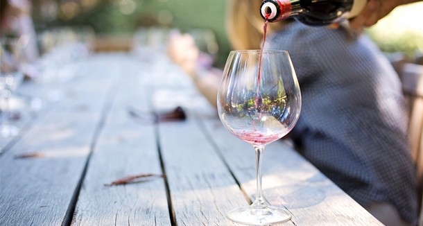 红酒的功效与作用 葡萄酒的营养作用